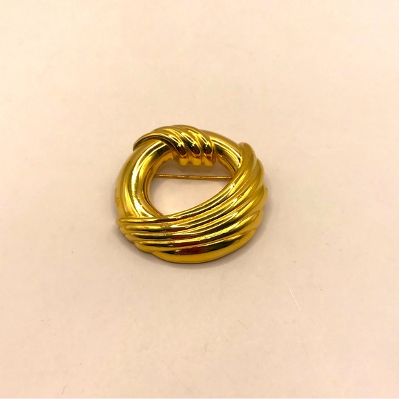 Gold-Tone Abstract Wreath Brooch - Picture 1 of 6